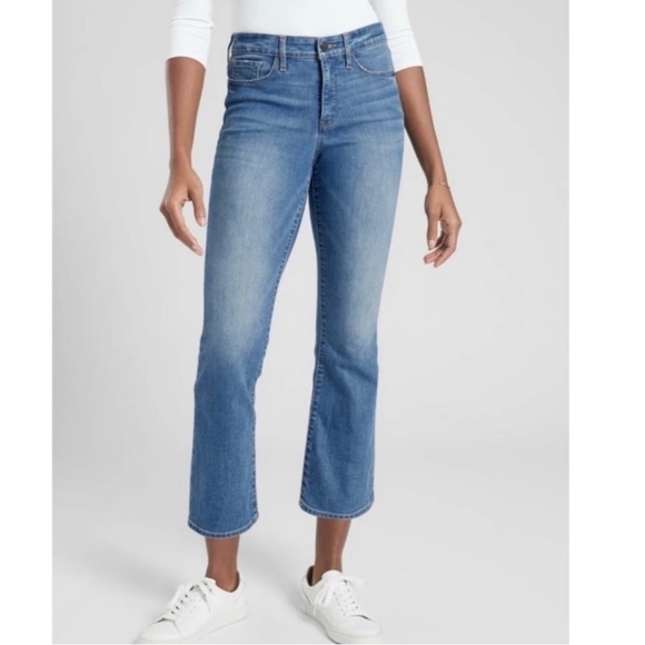 Athleta Jeans Athleta Sculptek Crop Kick Jeans Size 6 Tall